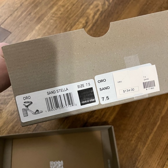BRAND NEW Dolce Vita Oro Heels - Picture 6 of 6